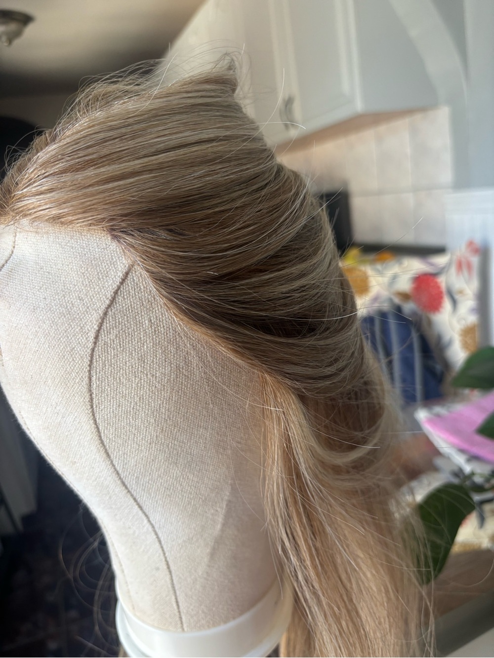 Jon Renau Kim human hair hand tied wig malibu blond 12fs12 & 5piece hair carekit - Picture 12 of 16